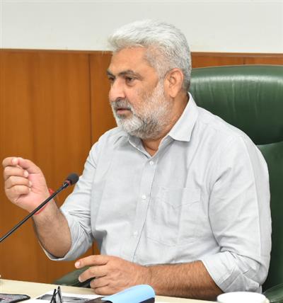 पंजाब की मंडियों में धान की सरकारी खरीद 100 लाख मीट्रिक टन से पार: लाल चंद कटारूचक्क