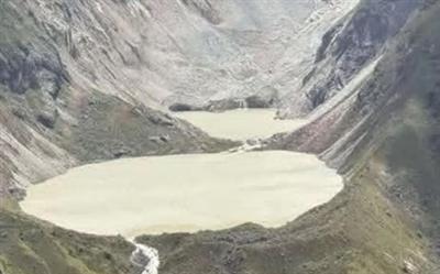 भूटान की ग्लेशियल झील के फटने से बंगाल और असम में फ्लैश फ्लड का अलर्ट